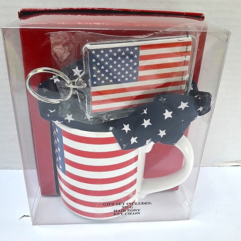NWT American Flag Gift for him Key Chain Mug Set and Pony Tail Tie Patriot